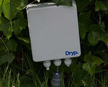 DRYP Trådløs og Vandtæt Interface Boks